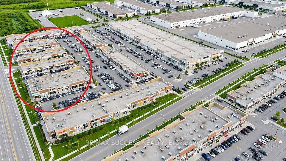 3460 Platinum Drive 25, Mississauga, ON L5M 7N4