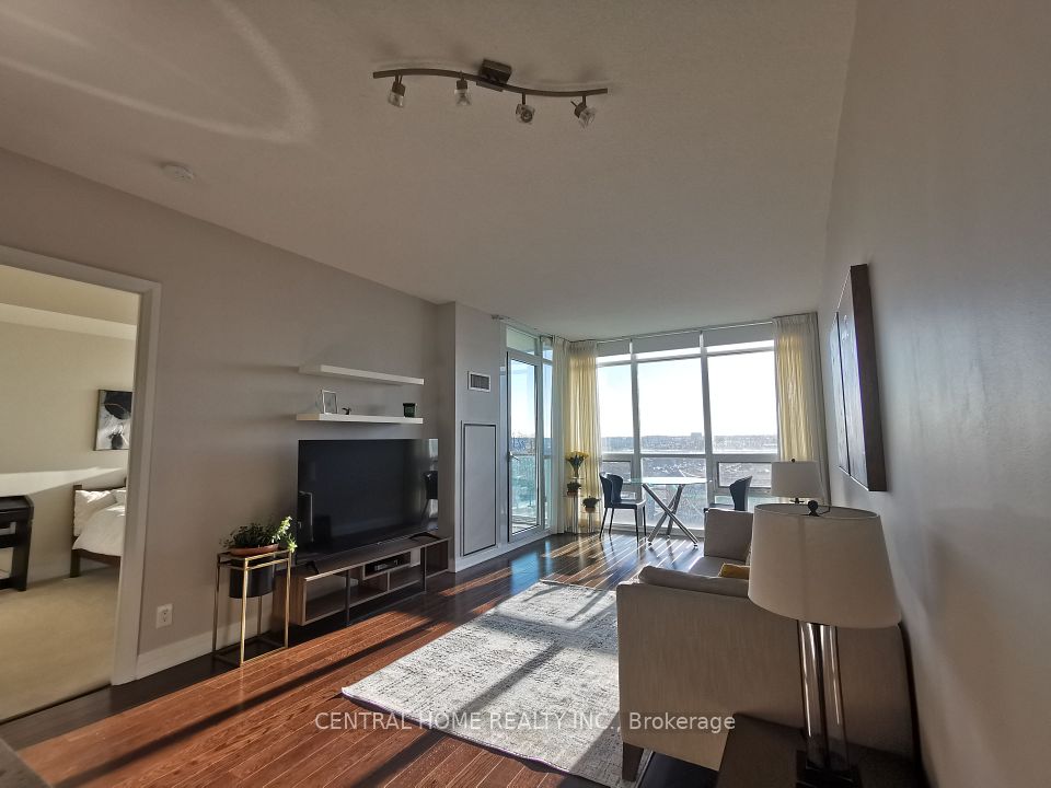 1055 Southdown Road 613, Mississauga, ON L5J 0A3 at 1055 Southdown Road 613, Mississauga, ON L5J 0A3, Mississauga, ON, L5J 0A3