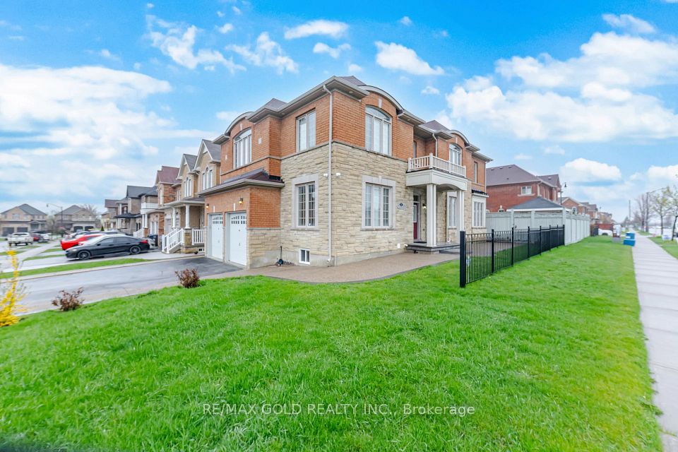 26 Drummondville Drive, Brampton, ON L6P 3M9 at 26 Drummondville Drive, Brampton, ON L6P 3M9, Brampton, ON, L6P 3M9