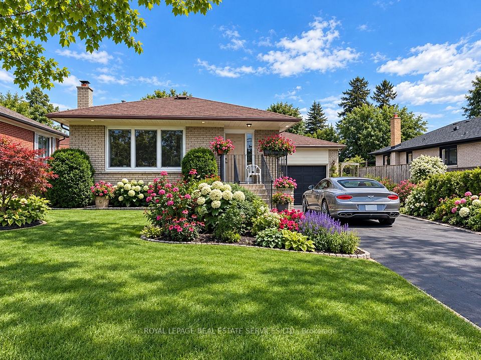 305 Queen Mary Drive, Oakville, ON L6K 3L5 at 305 Queen Mary Drive, Oakville, ON L6K 3L5, Oakville, ON, L6K 3L5