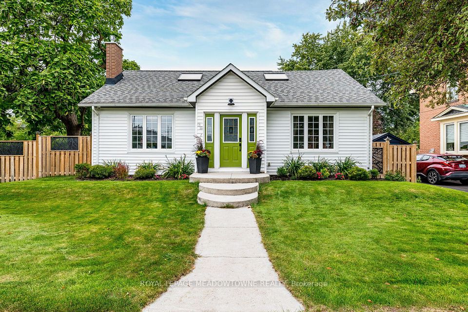 32 Craig Street, Brampton, ON L6Y 1J1 at 32 Craig Street, Brampton, ON L6Y 1J1, Brampton, ON, L6Y 1J1