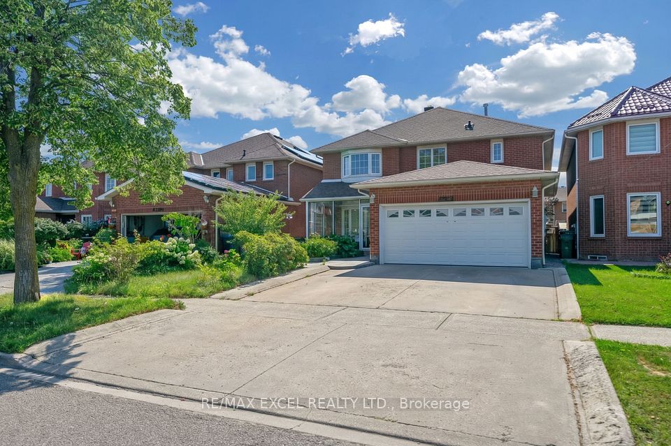 4388 Guildwood Way, Mississauga, ON L5R 2A4 at 4388 Guildwood Way, Mississauga, ON L5R 2A4, Mississauga, ON, L5R 2A4