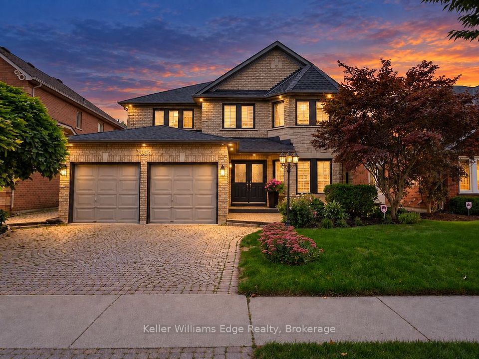 2084 Mckerlie Crescent, Burlington, ON L7M 4E8 at 2084 Mckerlie Crescent, Burlington, ON L7M 4E8, Burlington, ON, L7M 4E8