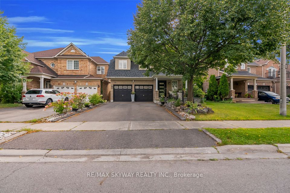 6214 Miriam Way, Mississauga, ON L5N 8J6 at 6214 Miriam Way, Mississauga, ON L5N 8J6, Mississauga, ON, L5N 8J6