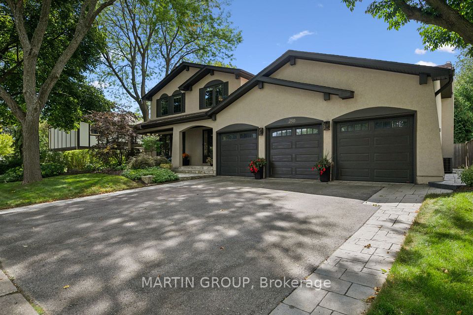 250 Mccraney Street W, Oakville, ON L6H 3B2 at 250 Mccraney Street W, Oakville, ON L6H 3B2, Oakville, ON, L6H 3B2