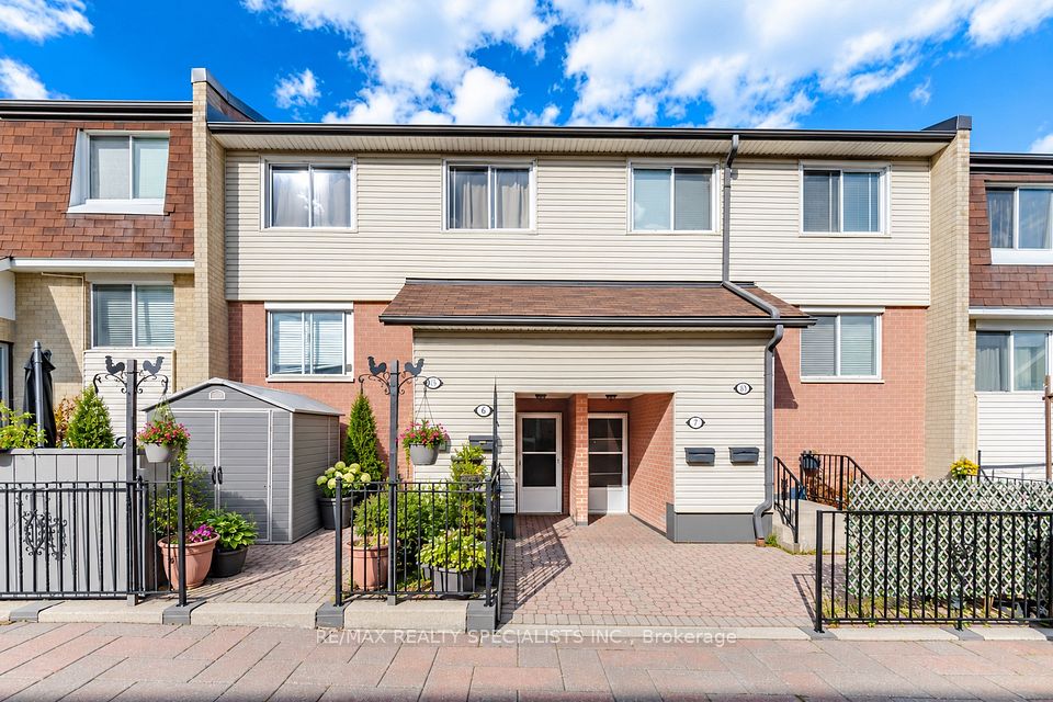 2170 Bromsgrove Road 6, Mississauga, ON L5J 4J2 at 2170 Bromsgrove Road 6, Mississauga, ON L5J 4J2, Mississauga, ON, L5J 4J2