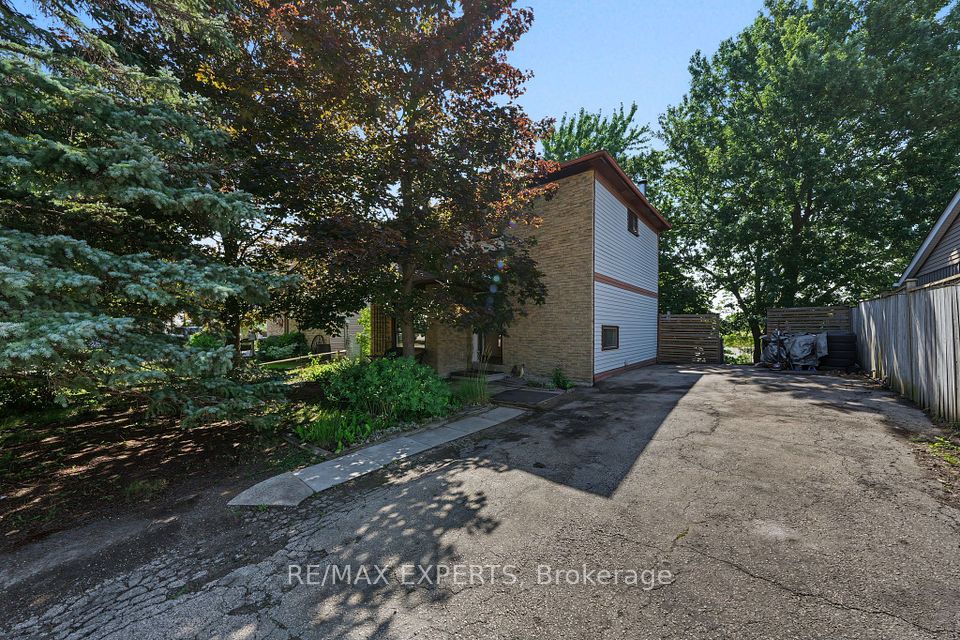 74 Downey Drive, Caledon, ON L7E 2B8 at 74 Downey Drive, Caledon, ON L7E 2B8, Caledon, ON, L7E 2B8