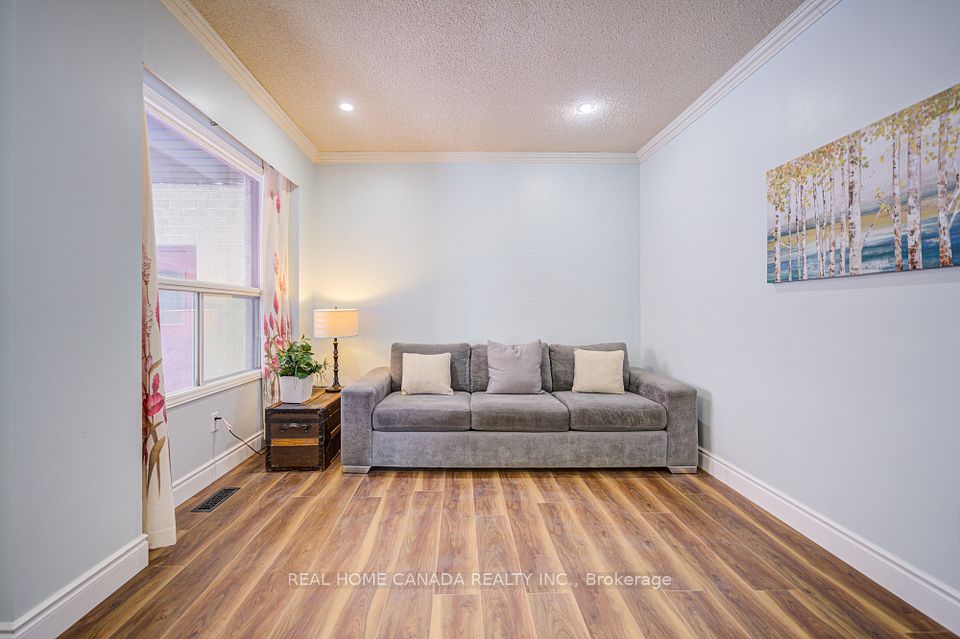 21 Hallen Road, Brampton, ON L6Y 2V5 at 21 Hallen Road, Brampton, ON L6Y 2V5, Brampton, ON, L6Y 2V5