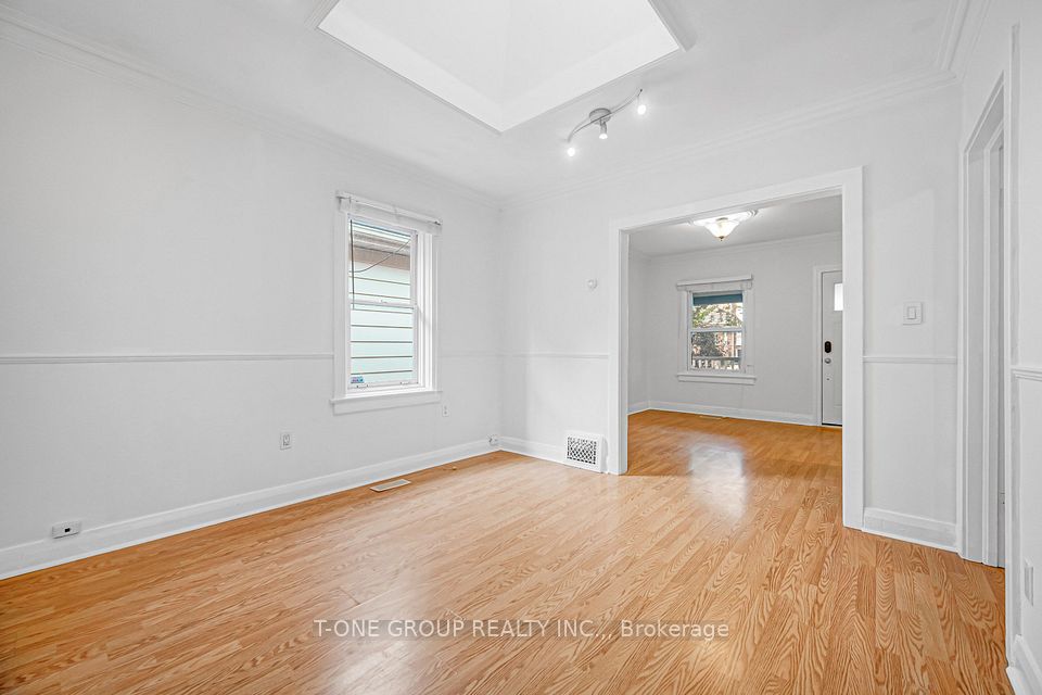 13 Twenty Ninth Street, Toronto, ON M8W 3A9 at 13 Twenty Ninth Street, Toronto, ON M8W 3A9, Toronto W06, ON, M8W 3A9