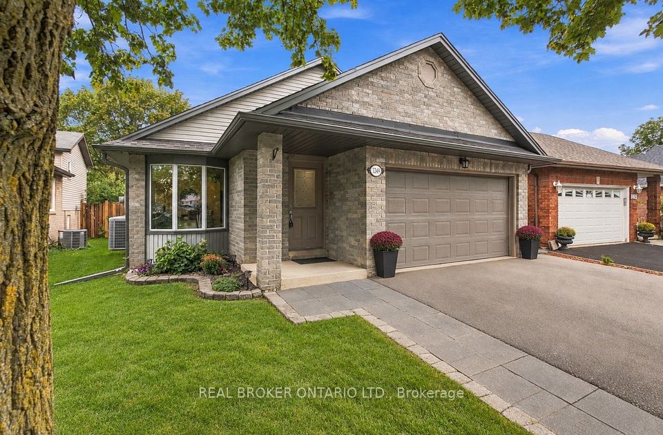 1249 Thorpe Road, Burlington, ON L7S 2C9 at 1249 Thorpe Road, Burlington, ON L7S 2C9, Burlington, ON, L7S 2C9