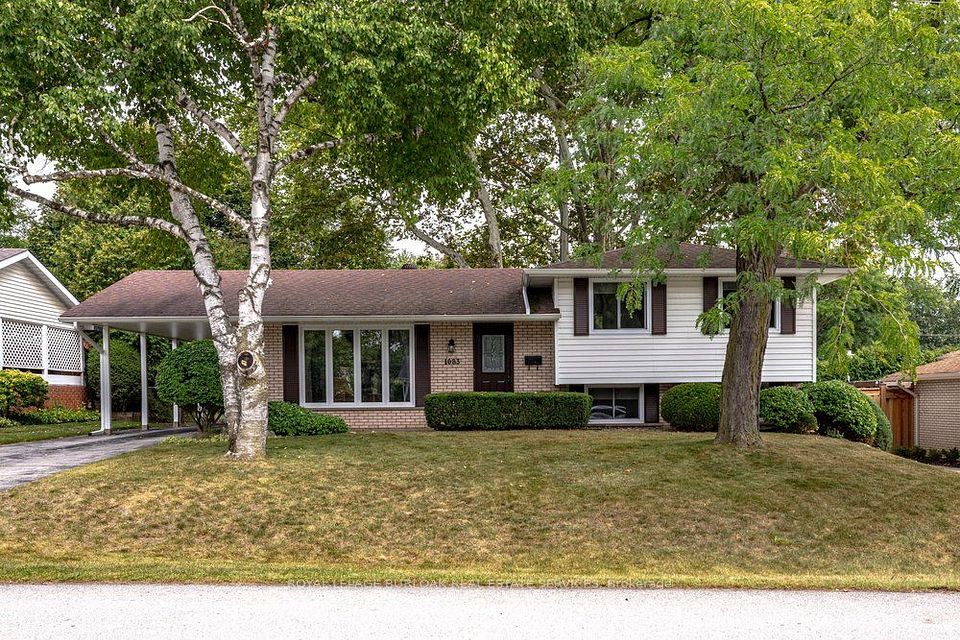 1083 Manorwood Drive, Burlington, ON L7T 2L9 at 1083 Manorwood Drive, Burlington, ON L7T 2L9, Burlington, ON, L7T 2L9