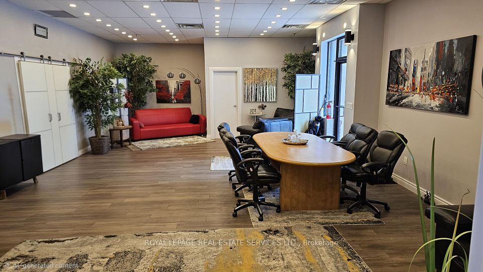5484 Tomken Road 18, Mississauga, ON L4W 2Z6