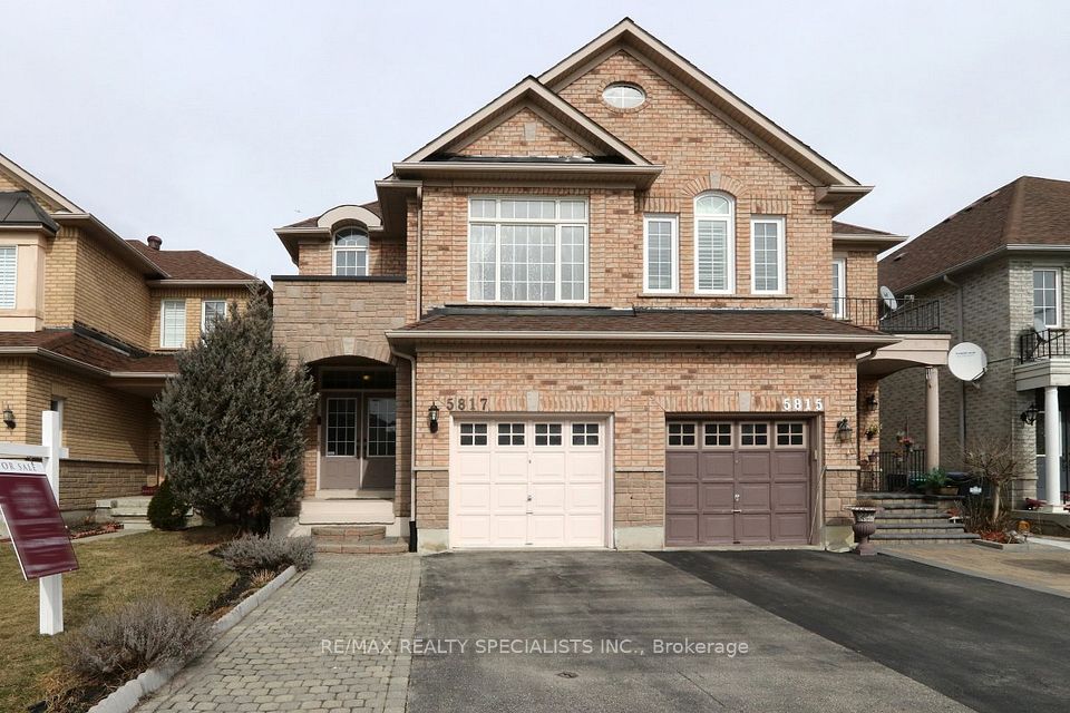 Semi-Detached  at 5817 QUESTMAN Hollow, Mississauga, ON L5M 6N8, Mississauga