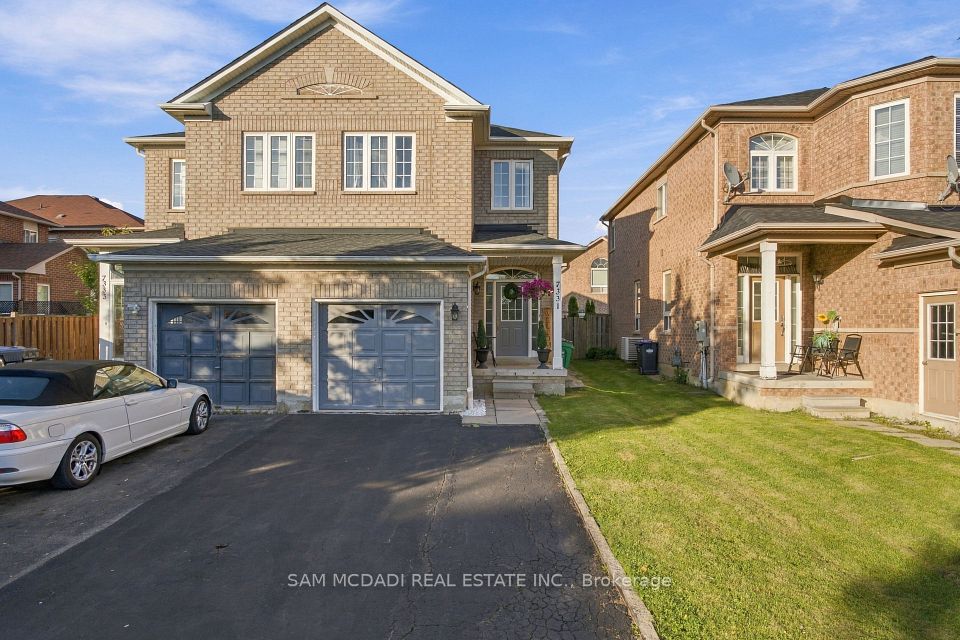 7331 Cork Tree Row, Mississauga, ON L5N 8N9 at 7331 Cork Tree Row, Mississauga, ON L5N 8N9, Mississauga, ON, L5N 8N9