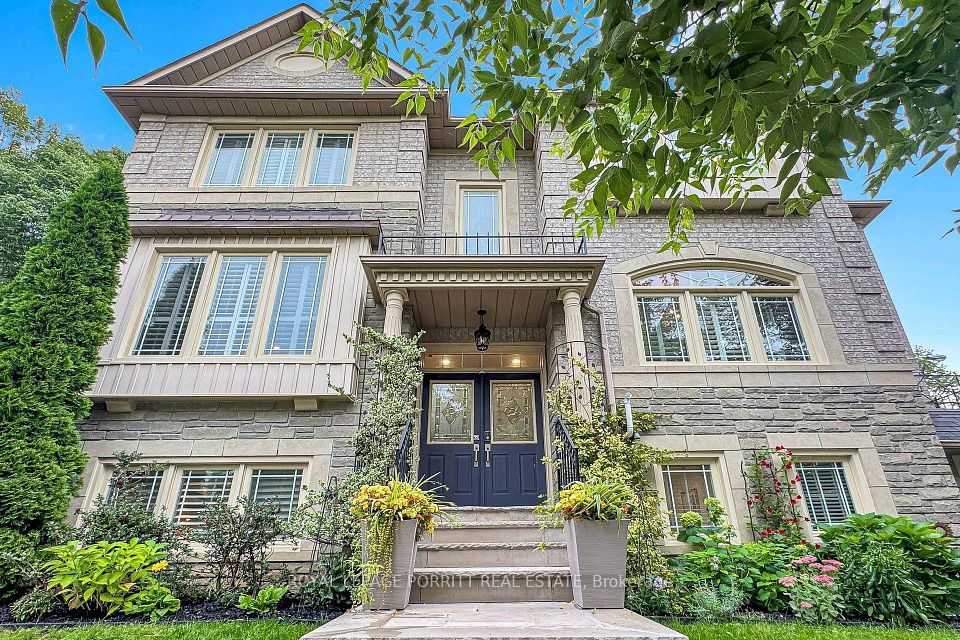 2 Granite Court, Toronto, ON M8V 4A4 at 2 Granite Court, Toronto, ON M8V 4A4, Toronto W06, ON, M8V 4A4