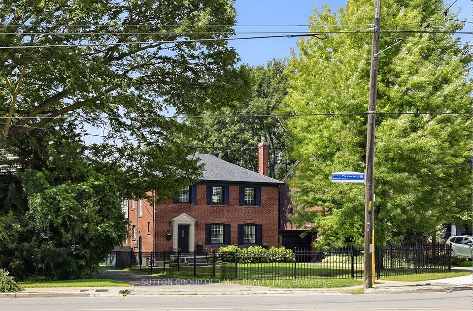 10 Queens Avenue, Toronto, ON M8V 2N1 at 10 Queens Avenue, Toronto, ON M8V 2N1, Toronto W06, ON, M8V 2N1