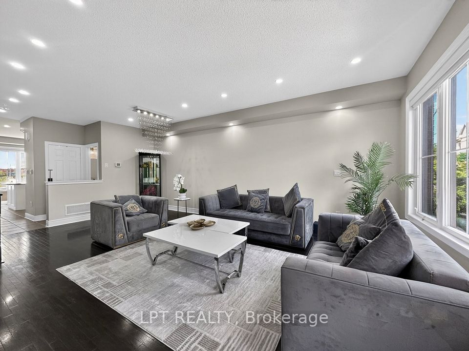 44 Cedar Lake Crescent, Brampton, ON L6Y 0P9 at 44 Cedar Lake Crescent, Brampton, ON L6Y 0P9, Brampton, ON, L6Y 0P9