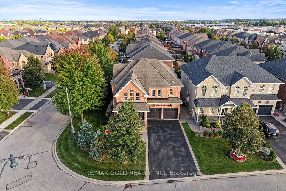 29 Royal Links Circle, Brampton, ON L6P 2Z9 at 29 Royal Links Circle, Brampton, ON L6P 2Z9, Brampton, ON, L6P 2Z9