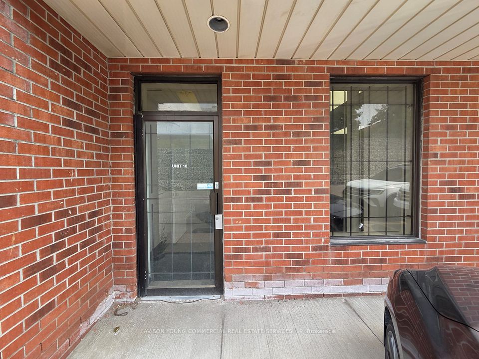 215 Traders Boulevard E 19, Mississauga, ON L4Z 3K5