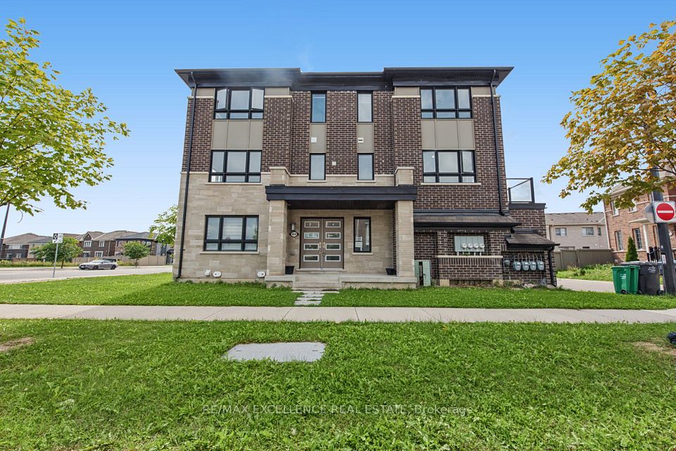 Att/Row/Townhouse at 454 Remembrance Road, Brampton, ON L7A 5E2, Brampton