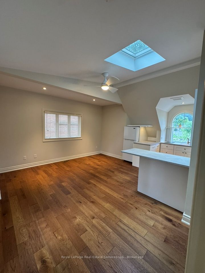 Detached at 134 Forsythe Street 3, Oakville, ON L6K 3K2, Oakville
