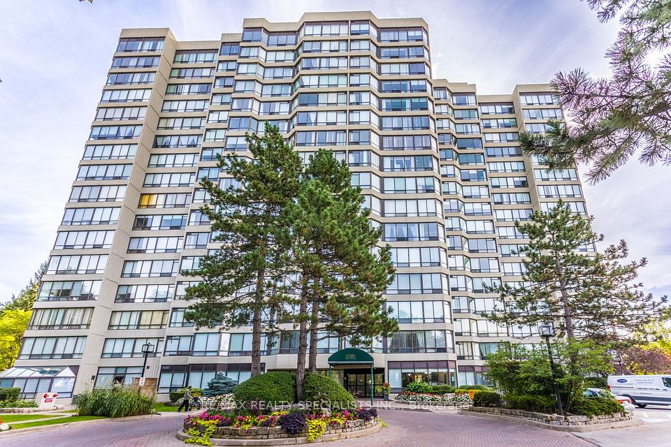 Condo Apartment at 26 Hanover Road 307, Brampton, ON L6S 4T2, Brampton