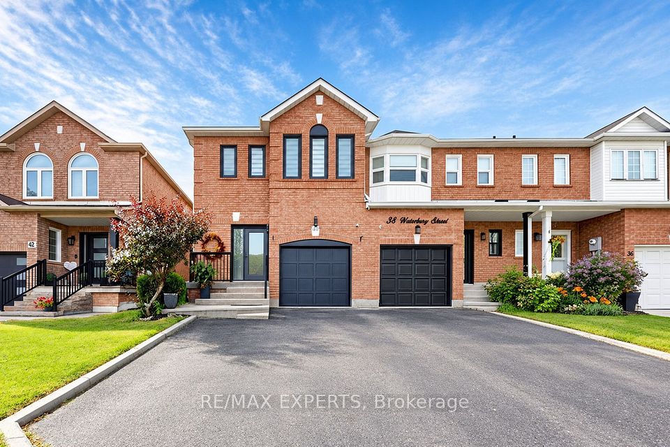 Att/Row/Townhouse at 40 Waterbury Street, Caledon, ON L7E 1X4, Caledon