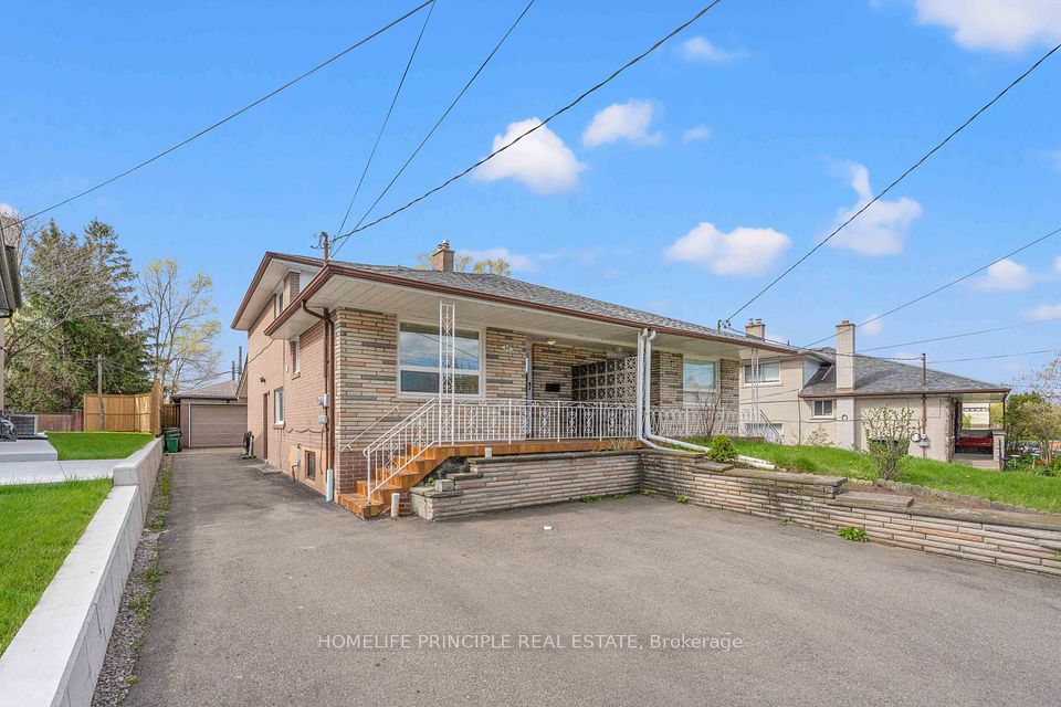 Semi-Detached  at 69 Wintergreen Road Basement, Toronto, ON M3M 2H9, Toronto W05