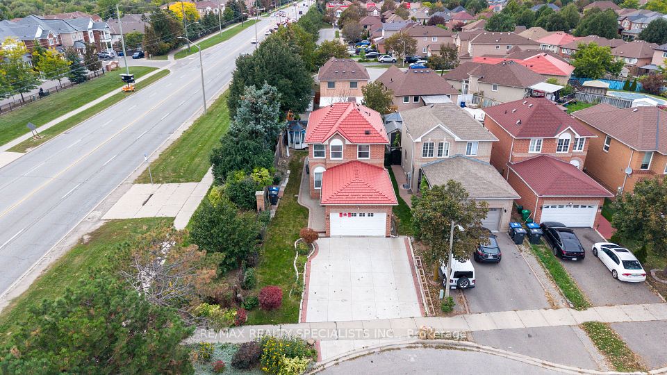 Detached at 25 Carabram Court, Brampton, ON L6X 4M2, Brampton