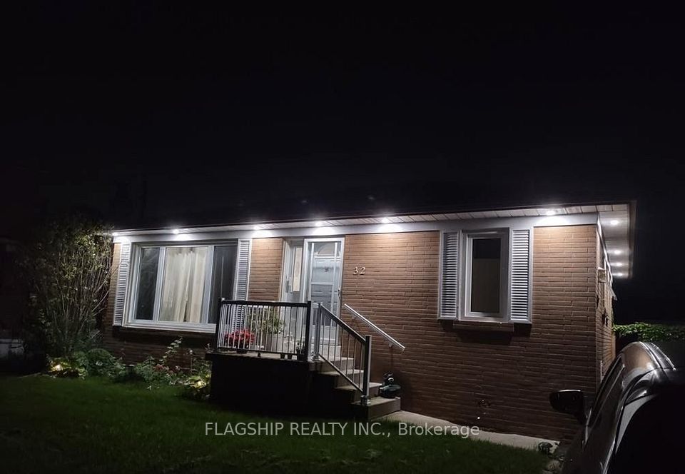 Detached at 32 Norton Crescent, Halton Hills, ON L7G 1N2, Halton Hills