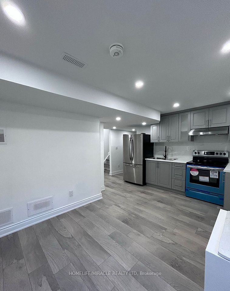 Detached at 172 Fandango Drive Bsmt, Brampton, ON L6X 0L6, Brampton