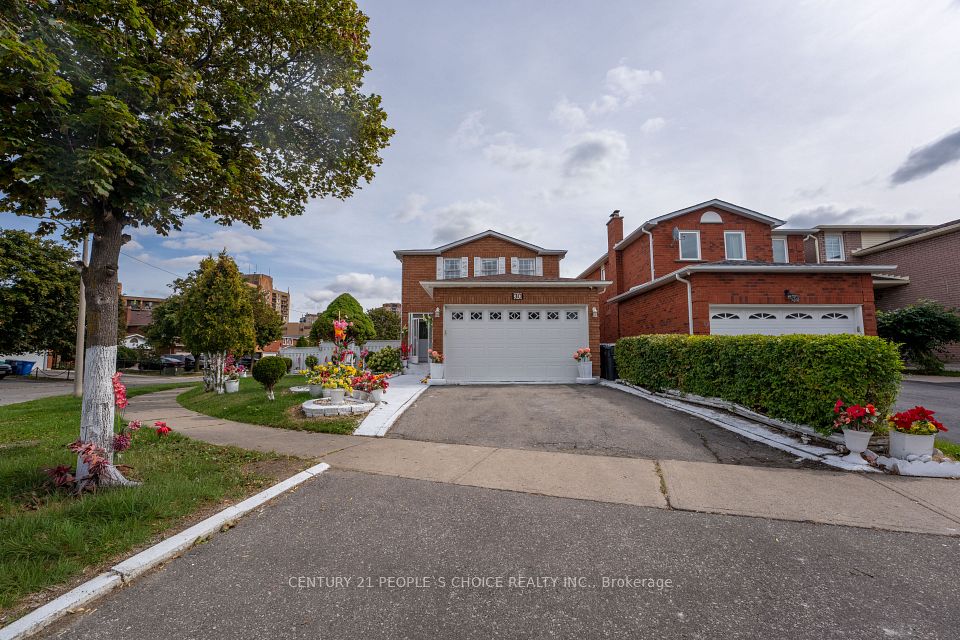 Detached at 30 Daffodil Place, Brampton, ON L6Y 3B6, Brampton