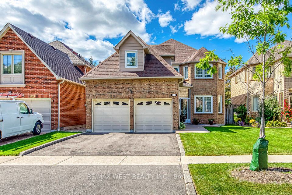 Detached at 413 Camden Circle, Mississauga, ON L4Z 2P4, Mississauga