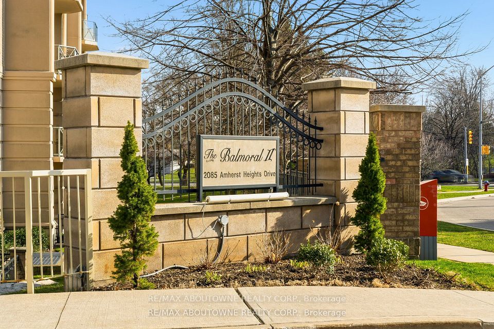 Condo Apartment at 2085 Amherst Heights 209, Burlington, ON L7P 5C2, Burlington
