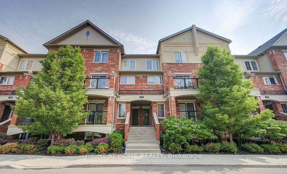 Condo Townhouse at 2484 Post Road #17, Oakville, ON L6H 0G6, Oakville