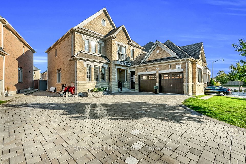 Detached at 3 Port Hope Hollow, Brampton, ON L6Y 2Y9, Brampton