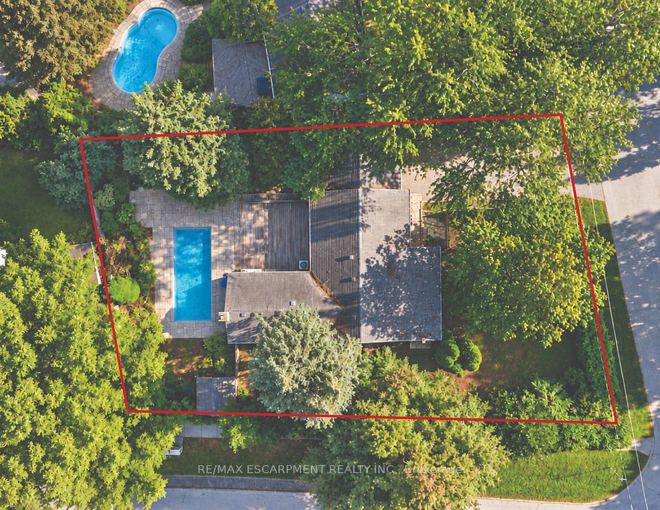 Detached at 505 Patricia Drive, Oakville, ON L6K 1L9, Oakville