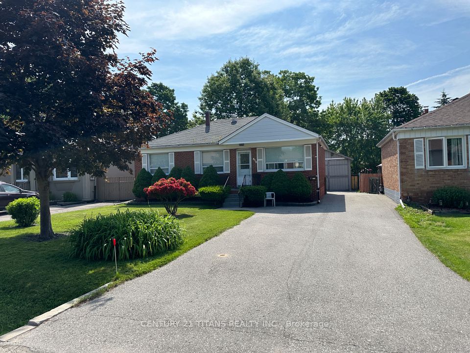 Detached at 572 Exbury Crescent Main, Mississauga, ON L5G 2P4, Mississauga