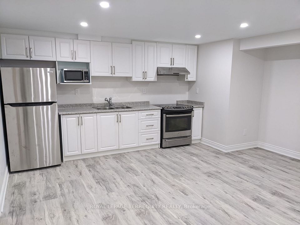 Detached at 11 Stedford Crescent, Brampton, ON L7A 4P6, Brampton
