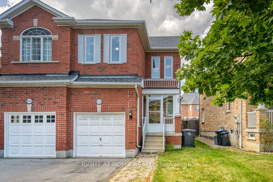 Semi-Detached  at 6683 Opera Glass Crescent, Mississauga, ON L5W 1R8, Mississauga