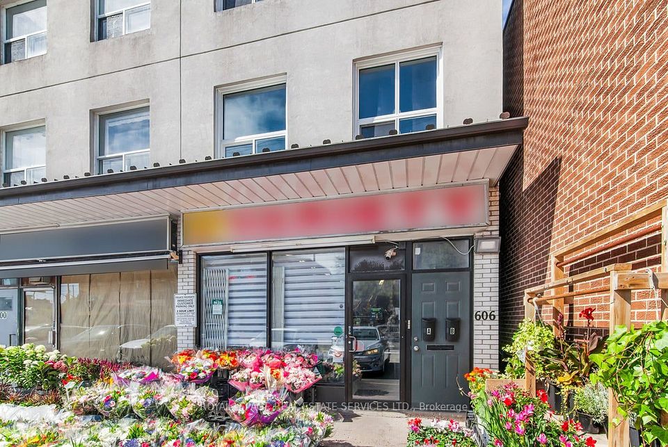 604 Marlee Avenue, Toronto, ON M6B 3J5