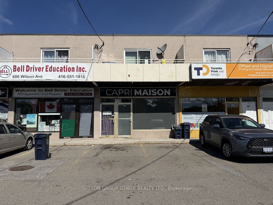 684 Wilson Avenue, Toronto, ON M3K 1E1