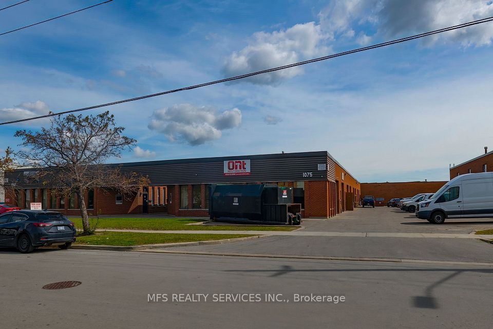 1075-1087 Westport Crescent, Mississauga, ON L5T 1E8