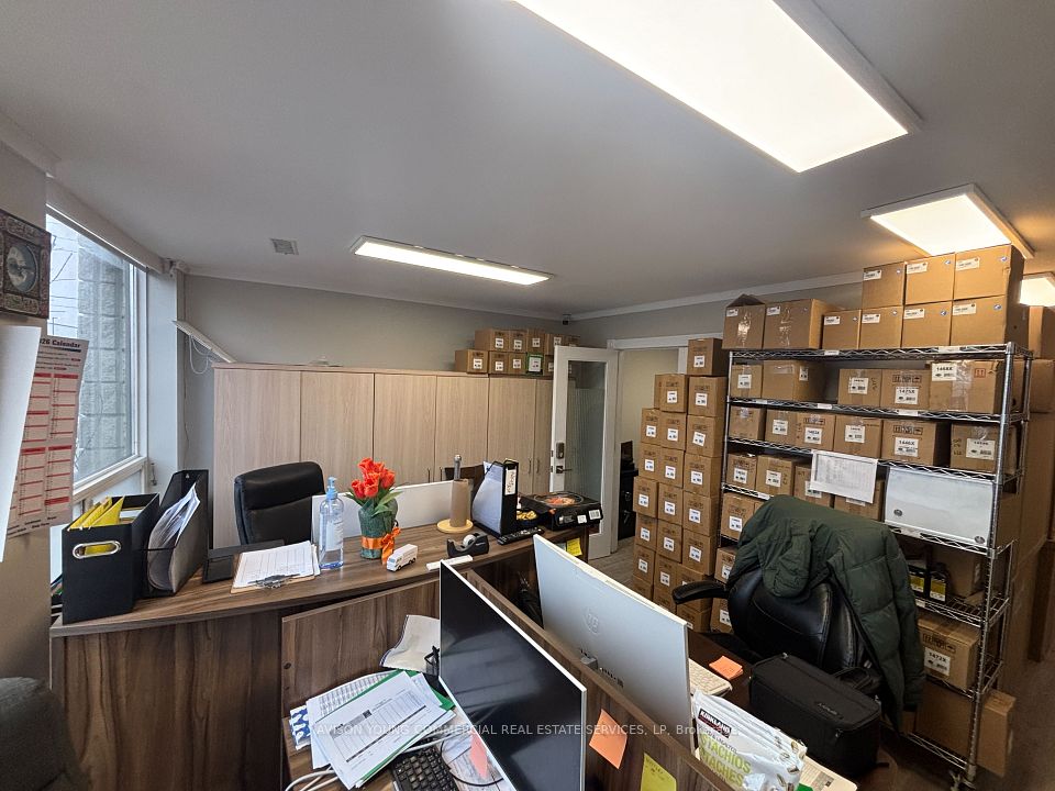 1080 Tristar Drive 6, Mississauga, ON L5T 1P1