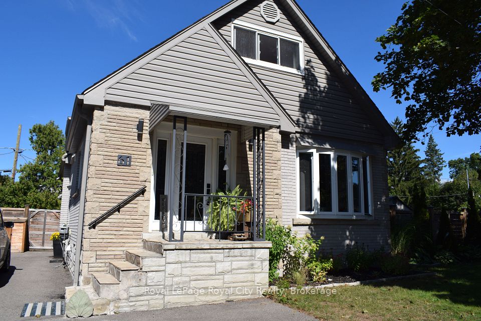Detached at 61 Nelson Court, Halton Hills, ON L7J 1A5, Halton Hills