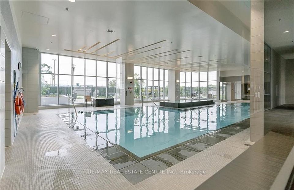 Condo Apartment at 2087 FAIRVIEW Street 1008, Burlington, ON L6R 0E5, Burlington