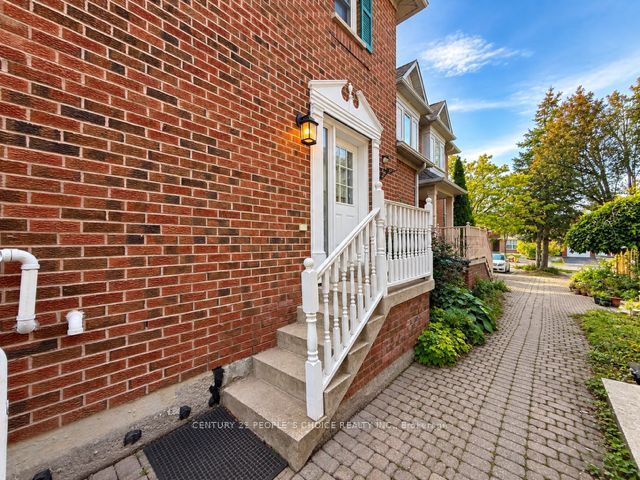 Fourplex at 135 Ural Circle, Brampton, ON L6R 1J6, Brampton