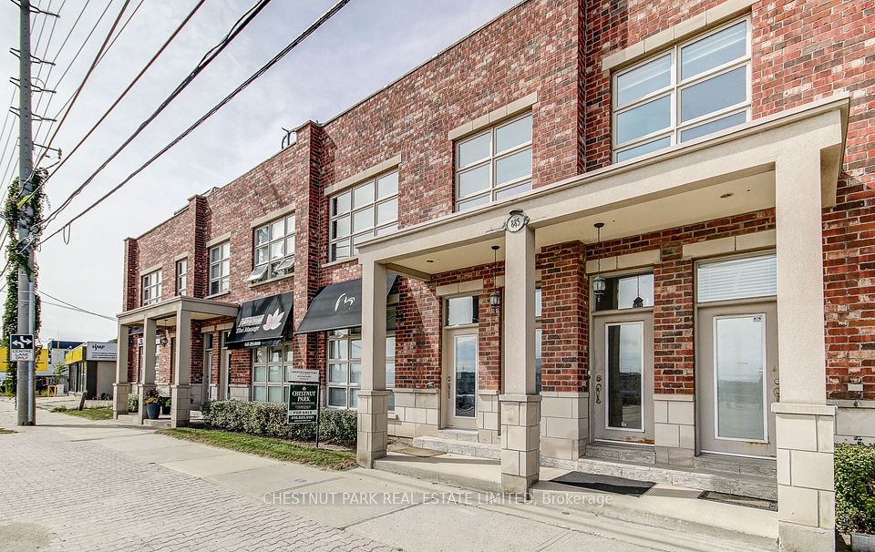 885 Lakeshore Road E 3, Mississauga, ON L5E 1E2