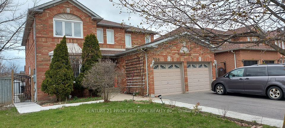 Detached at 700 Peter Robertson Boulevard Main, Brampton, ON L6R 1L7, Brampton