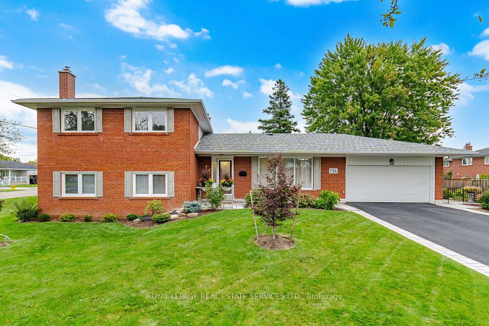 Detached at 726 Netherton Crescent, Mississauga, ON L4Y 2M4, Mississauga